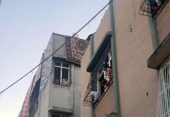 Polisten kaçarken çatıya çıkıp çocuğu tabancayla rehin aldı