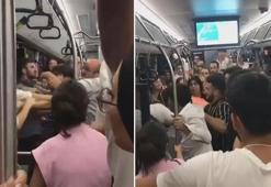 Halk otobüsünde tekme tokat kavga