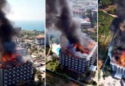 Alanya'da 5 yıldızlı otelin çatısı, alev alev yandı