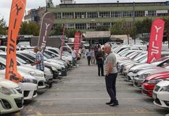 Oto pazarında ikinci el 'hareketsizliği', galericilerin 15 Eylül telaşı