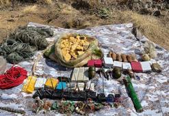 Tendürek Dağı kırsalında PKK'ya ait patlayıcılar ele geçirildi
