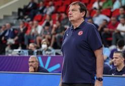Ergin Ataman'dan FIBA'ya tepki: Hata değil, art niyet görüyorum