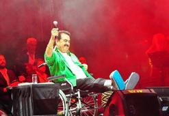 İbrahim Tatlıses, Muğla'nın ardından Manisa'da da tekerlekli sandalyeyle konser verdi