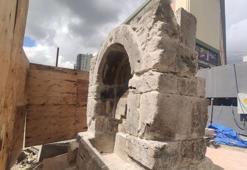 Tarihi çeşme yeni yerine taşındı