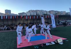 Kağıthane’de Yaz Spor Okulları kapanış töreni yapıldı