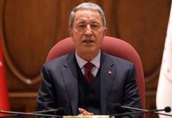 Bakan Akar, Ukraynalı bakanlar ile görüştü