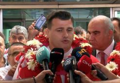 Dünya Şampiyonu Rıza Kayaalp'e Ankara'da coşkulu karşılama