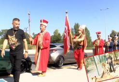 Mühürlenen hayvanat bahçesine mehterli açılış