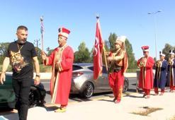 Mühürlenen hayvanat bahçesine mehterli açılış