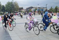 'Süslü kadınlar' Düzce'de pedal çevirdi