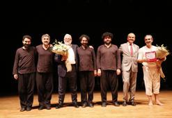 Fırat Tanış ‘İyilik Genimizde Var’ projesi için sahneye çıktı