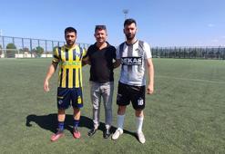 Rakip takıma yedek formalarını verip maça çıkmalarını sağladılar