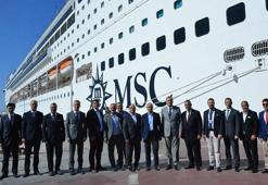 Ulaştırma ve Altyapı Bakan Yardımcısı Dursun, Kuşadası'nda incelemelerde bulundu