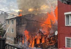 Beykoz'da ahşap bina alev alev yanıyor