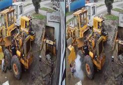 Şişirdiği iş makinesi lastiği patlayınca savrularak yaralandı