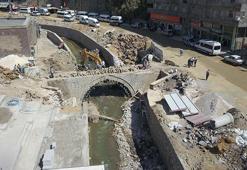 Bitlis'in tarihi köprüleri araç trafiğine kapalı, yayalara açık olacak