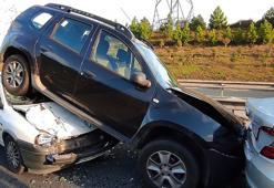 Eyüpsultan'da zincirleme kazada ilginç görüntü