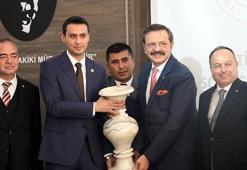 Hisarcıklıoğlu: Mart ayında TOGG arabasını hep beraber göreceğiz