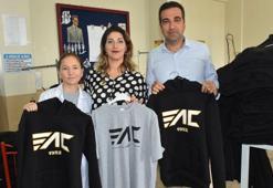 Devlet okulu giyim sektöründe kendi markasını yarattı