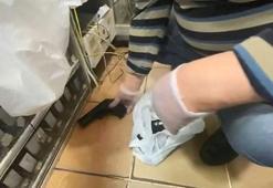 Eyüpsultan’da market rafında ruhsatsız silah ele geçirildi