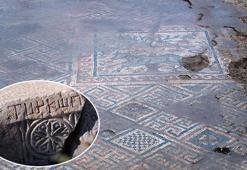 'Türk' adının geçtiği yazıtın bulunduğu Savatra'da, 160 metrekarelik mozaik de gün yüzüne çıkarıldı