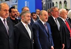 Bakanlar Nebati ile Varank, Yalova'da tekstil firmasının lojistik merkezini açtı