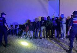 Kuşadası'nda 27 kaçak göçmen yakalandı