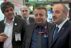 Bakan Varank Demir-Çelik, Döküm Demirdışı Metalürji Teknolojileri Fuarı'na katıldı