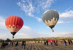 Diyarbakır'da 'Sur Kültür Yolu Festivali', Kapadokya'nın simgesi balonlarla başladı