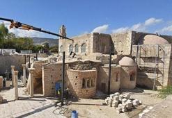 Noel Baba Kilisesi'nde yeni keşif; mezarının yeri ve ayak bastığı zemin bulundu