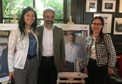 Babalarını fotoğraflandıran kız çocukları ‘Dünya Kız Çocukları Günü’ne dikkat çekti