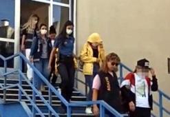 Fuhuş şebekesinin şifresi: Lüks araçlarımız geldi