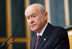 Bahçeli: Başörtüsü meselesini anayasal güvenceye kavuşturmak için elinizi taşın altına koyun