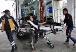 Boşanma aşamasındaki eşini bıçakladı