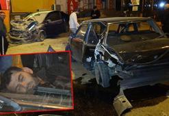 Park ettiği aracında uyurken otomobil çarptı, ekipler araçtan çıkarırken uyandı