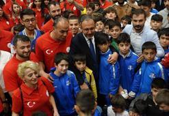 Kasapoğlu: Yurtlara müracaat eden öğrencilerimizin yüzde 92’si yerleştirildi