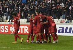 Sivasspor, Konferans Ligi'nde gruptan çıkmayı garantiledi