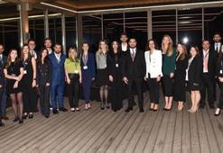 Şirket avukatları İzmir'de buluştu