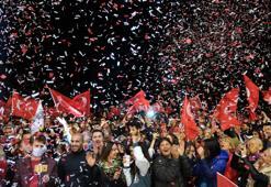 Cumhuriyet’in 99. yılı Büyükçekmece’de Deniz Seki konseri ile kutlandı