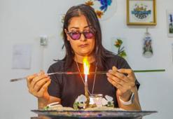 Endemik çiçekler, camda şekil buldu