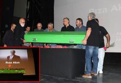 Oyuncu Rıza Akın, Adana’da son yolculuğuna uğurlandı