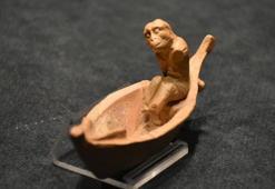 Helenistik dönemden 2 pişmiş toprak heykelcik, ilk kez sergide