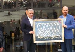 Üsküdar'da antikacılar çarşısı açıldı