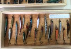 Balıkçılığa olan sevdasını sergiye çevirdi