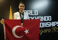 Tekvandoda Hatice Kübra İlgün dünya üçüncüsü