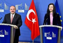 Bakan Varank, AB Komiseri Gabriel ile ortak basın toplantısı düzenledi