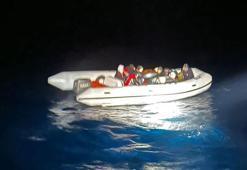 Bodrum'da Yunan unsurlarının ittiği 7 kaçak göçmen kurtarıldı