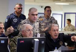 Bakan Akar: Terör örgütünün sözde karargahları tam isabetle vuruldu