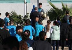 Okul bahçesindeki Atatürk büstüne saldırı