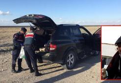 4 çocuklu çift, araçta ölü bulundu